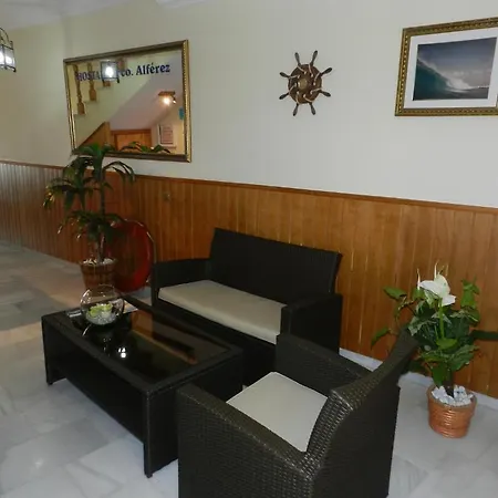 El Alferez Hostel *
