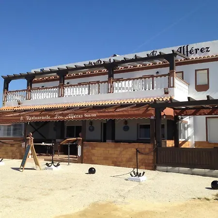 El Alferez Ostello