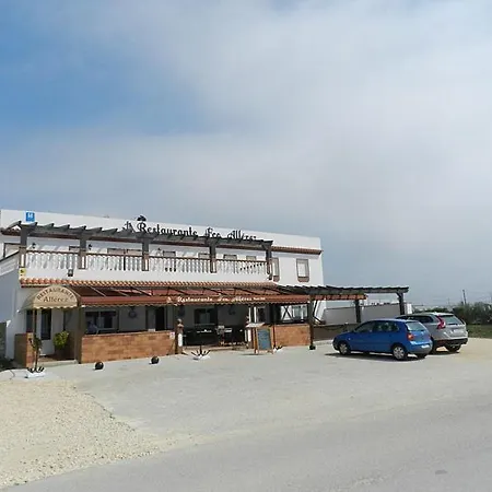 El Alferez Ostello